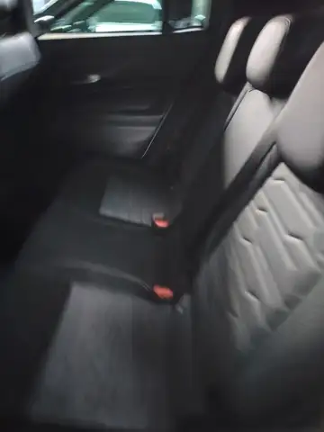 Jeep Avenger view 14