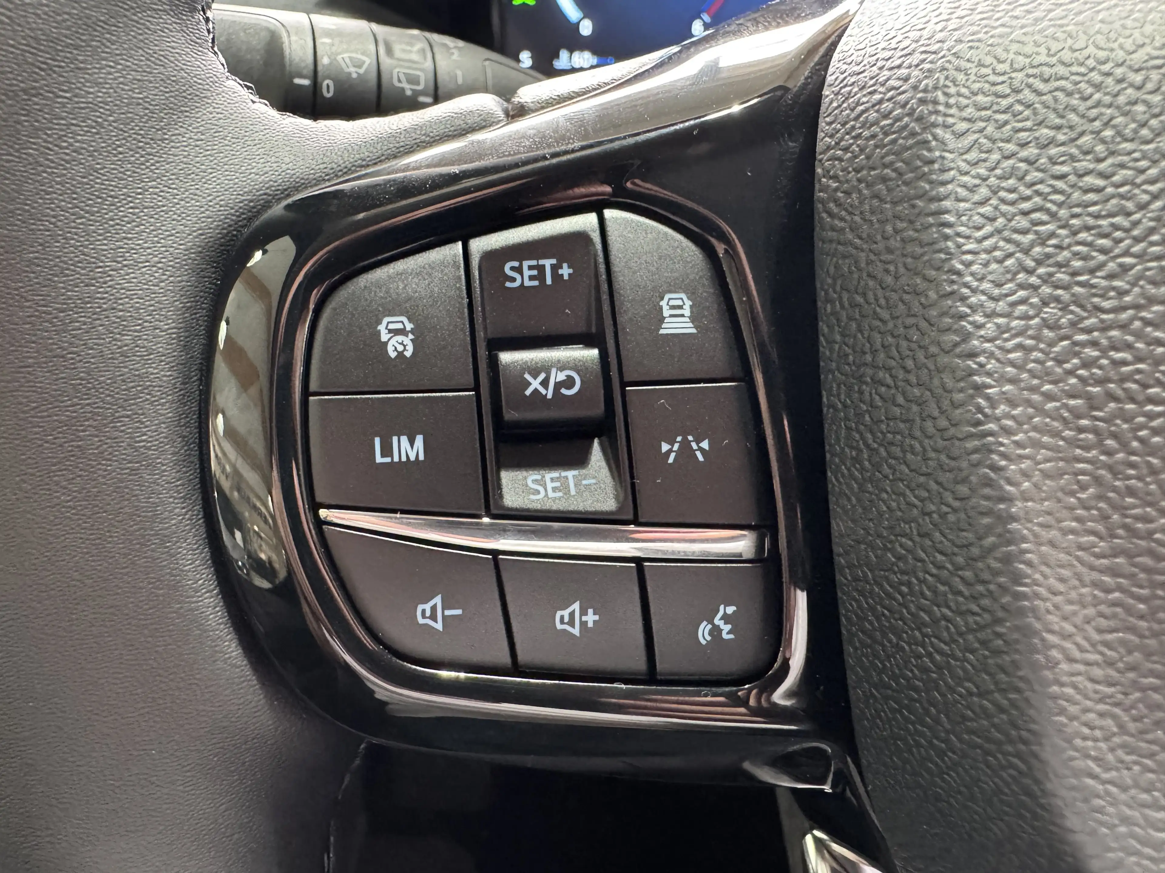Ford Tourneo Custom 2.0 L2 Titanium X Vollausstattung* — photo 14