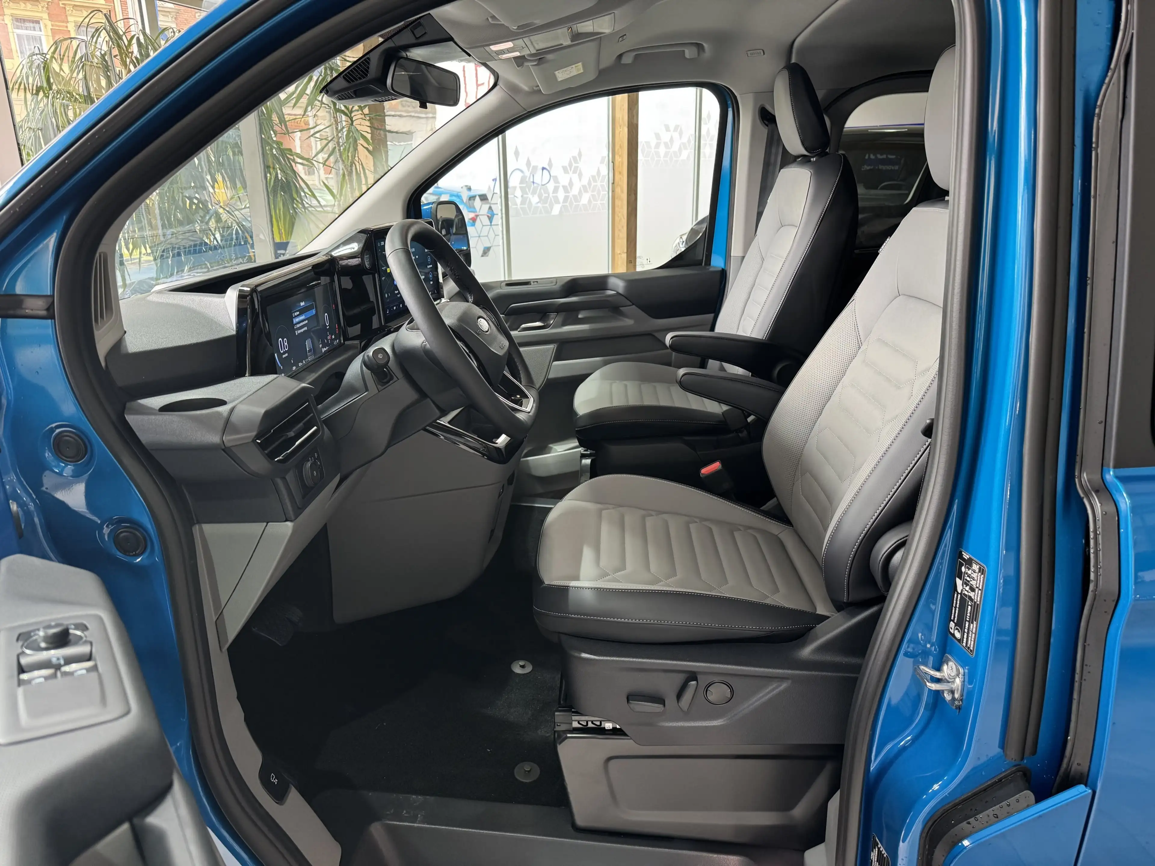 Ford Tourneo Custom 2.0 L2 Titanium X Vollausstattung* — photo 9