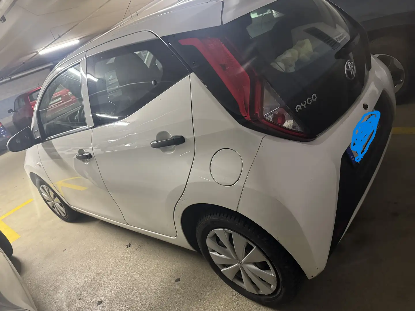 Toyota Aygo Aygo x-play Weiß - 2