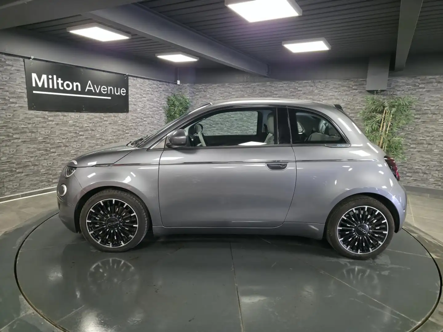 Fiat 500 Fiat 500 Cabriolet Electrique 42 kWh La Prima Gris - 2