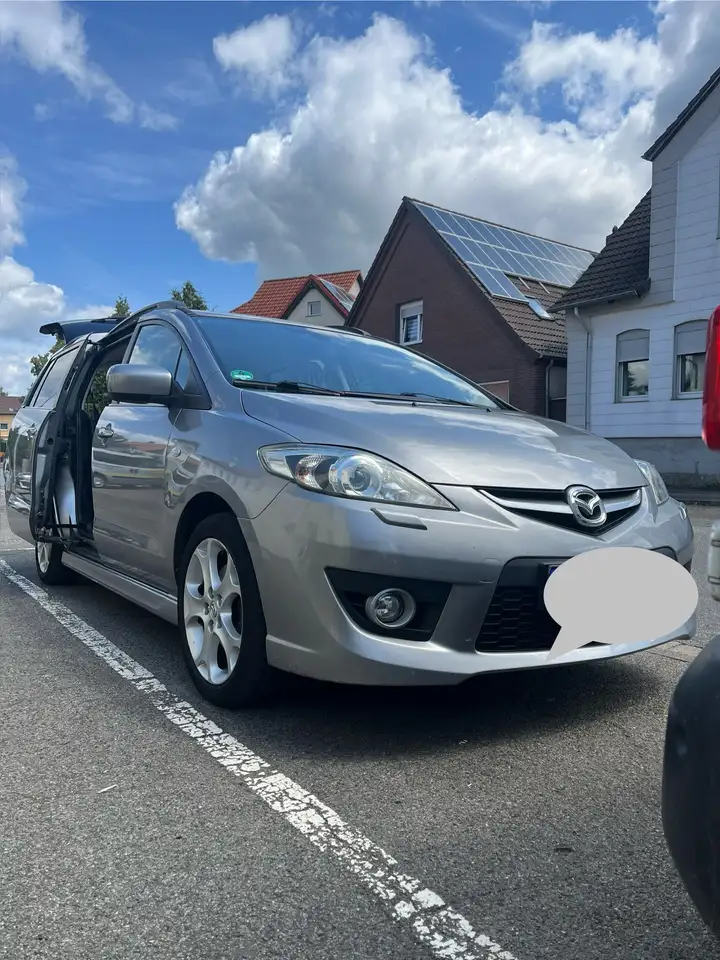 Mazda 5