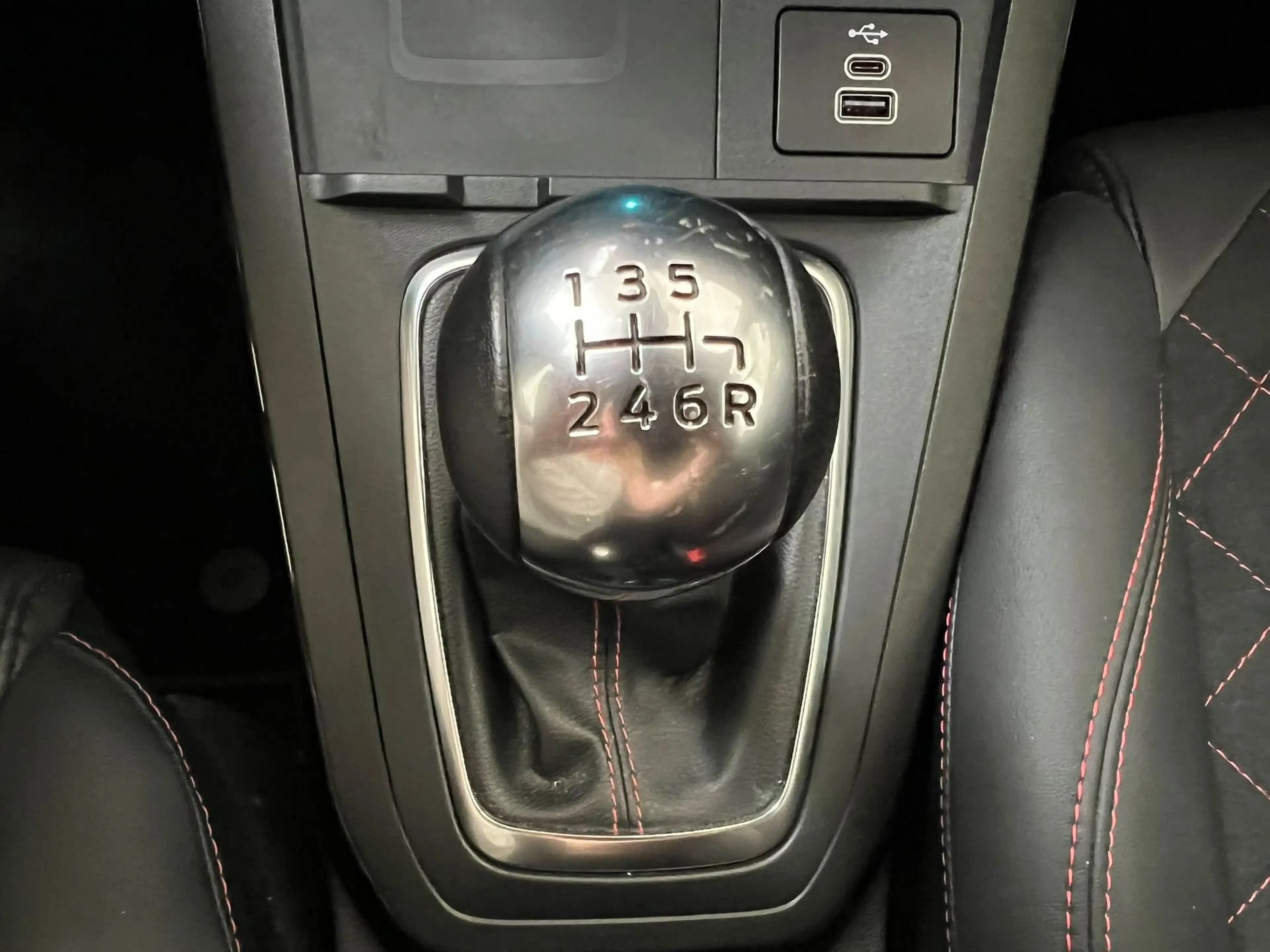 Ford Puma ST-Line X - Carplay/Android Auto - Camera!! — photo 15