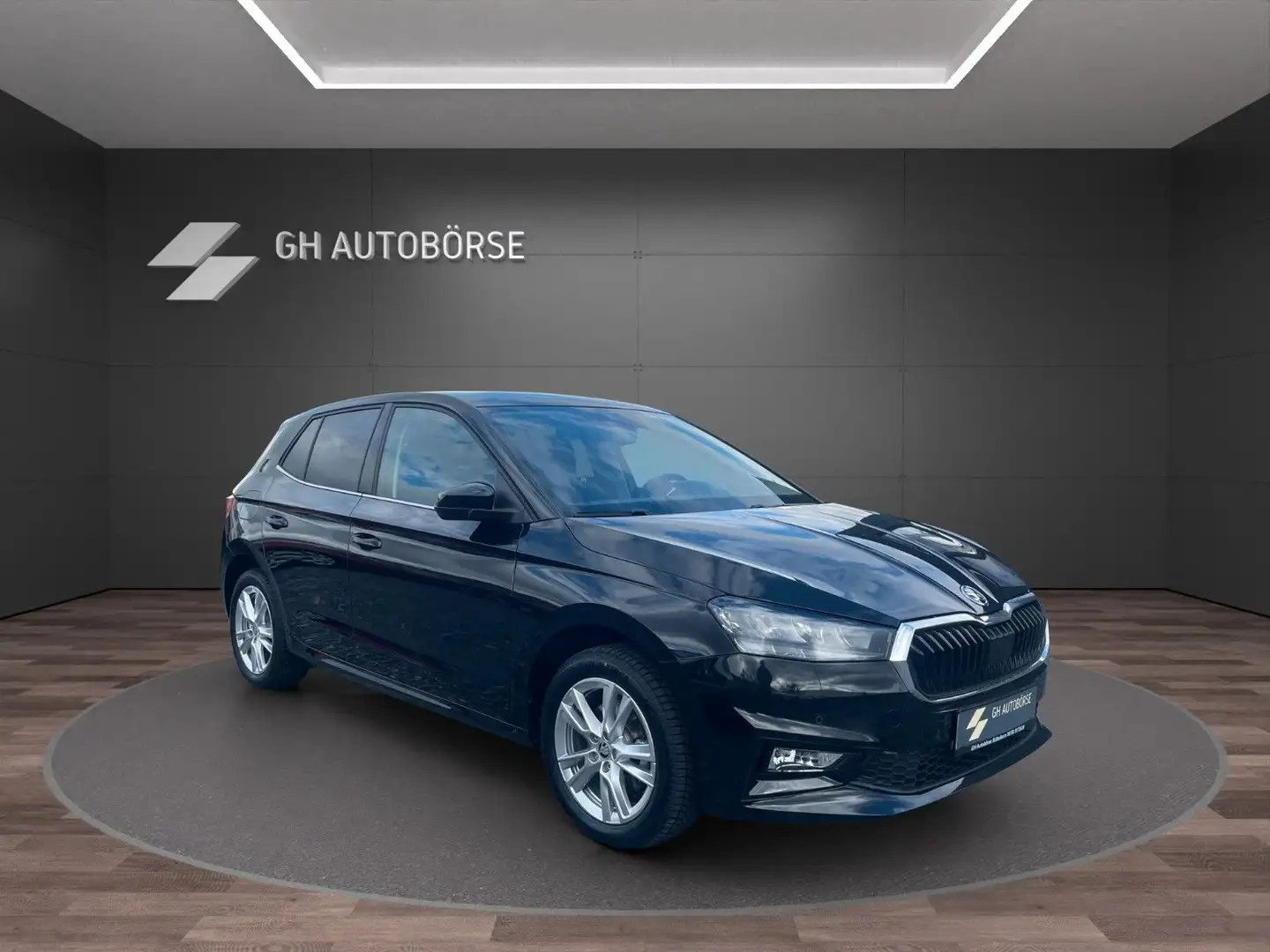 Skoda Fabia Selection DSG|VIRTUAL|LED|SPUR-ASSIST|ALU Schwarz - 2
