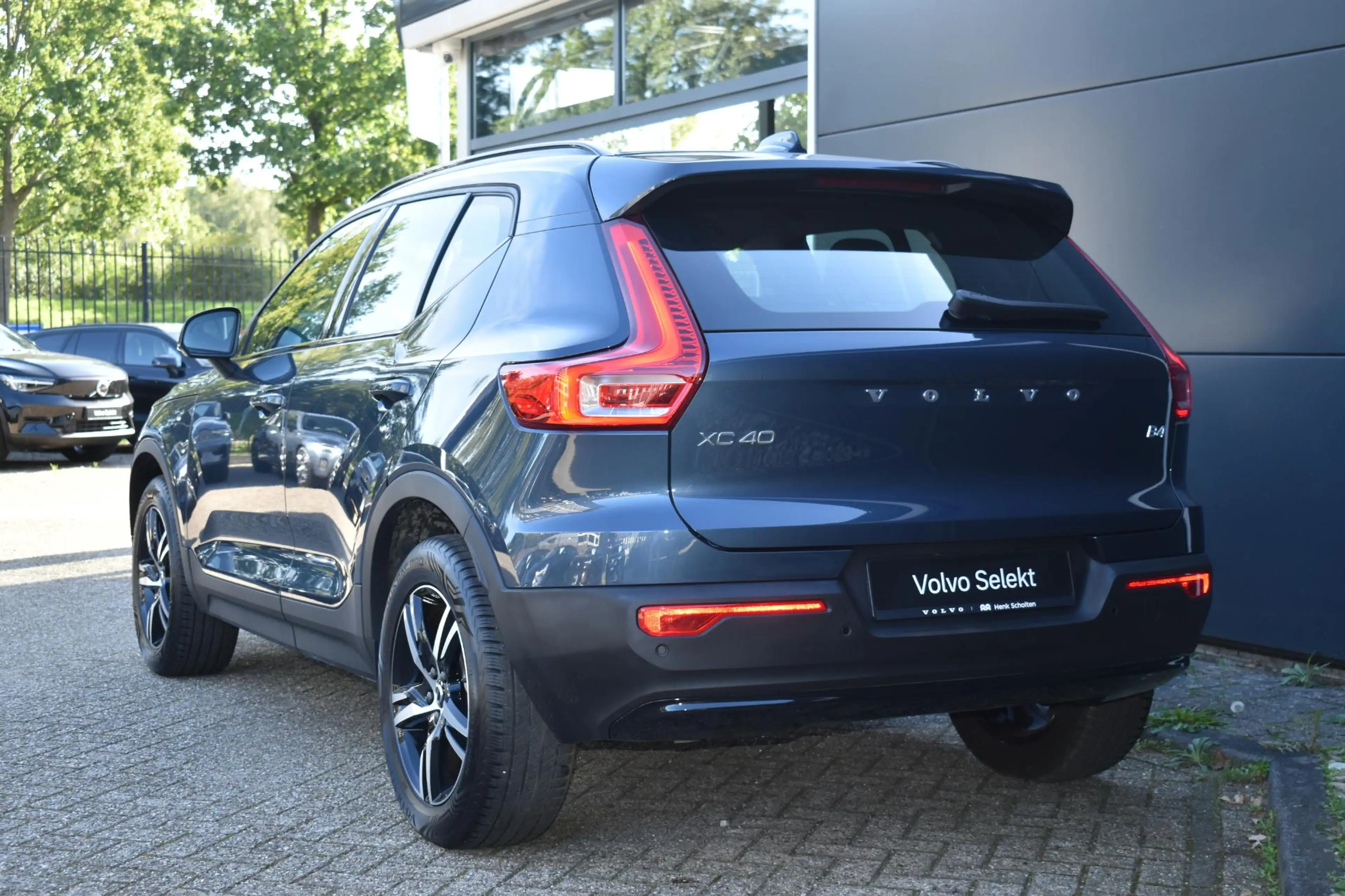 Volvo XC40 B4 Plus Dark | Trekhaak | Verwarmbare voorstoelen, — photo 3