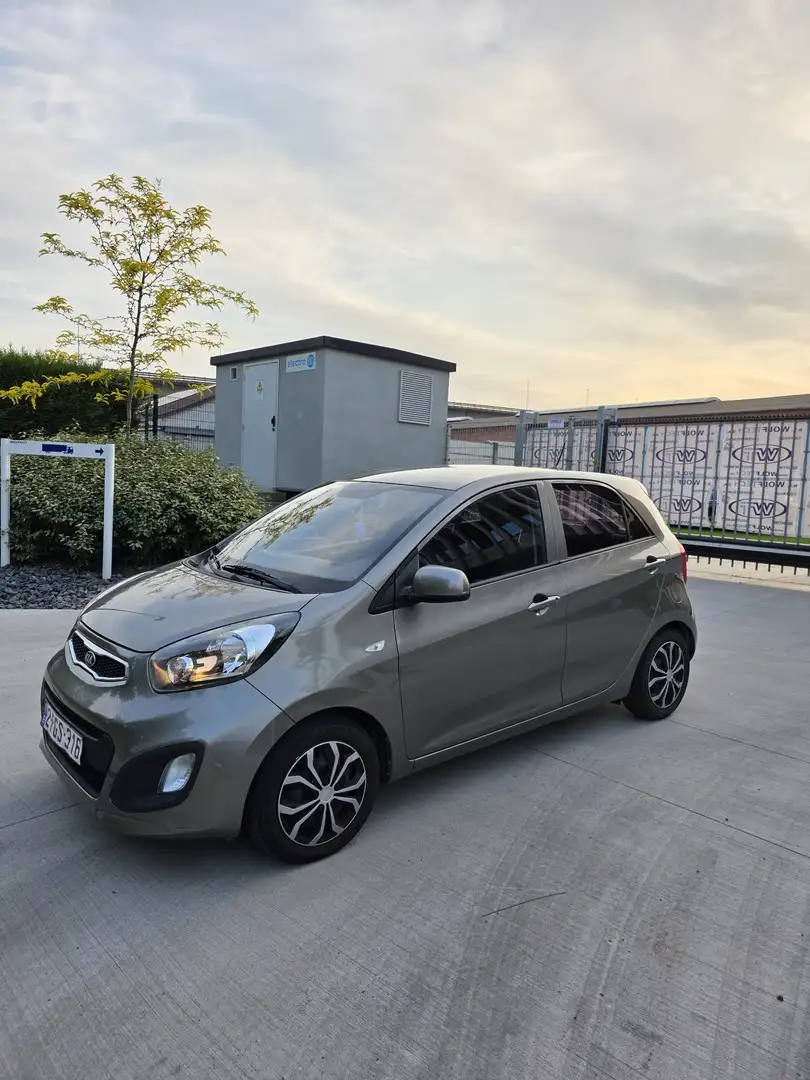 Kia Picanto 1.0i Lounge - 2