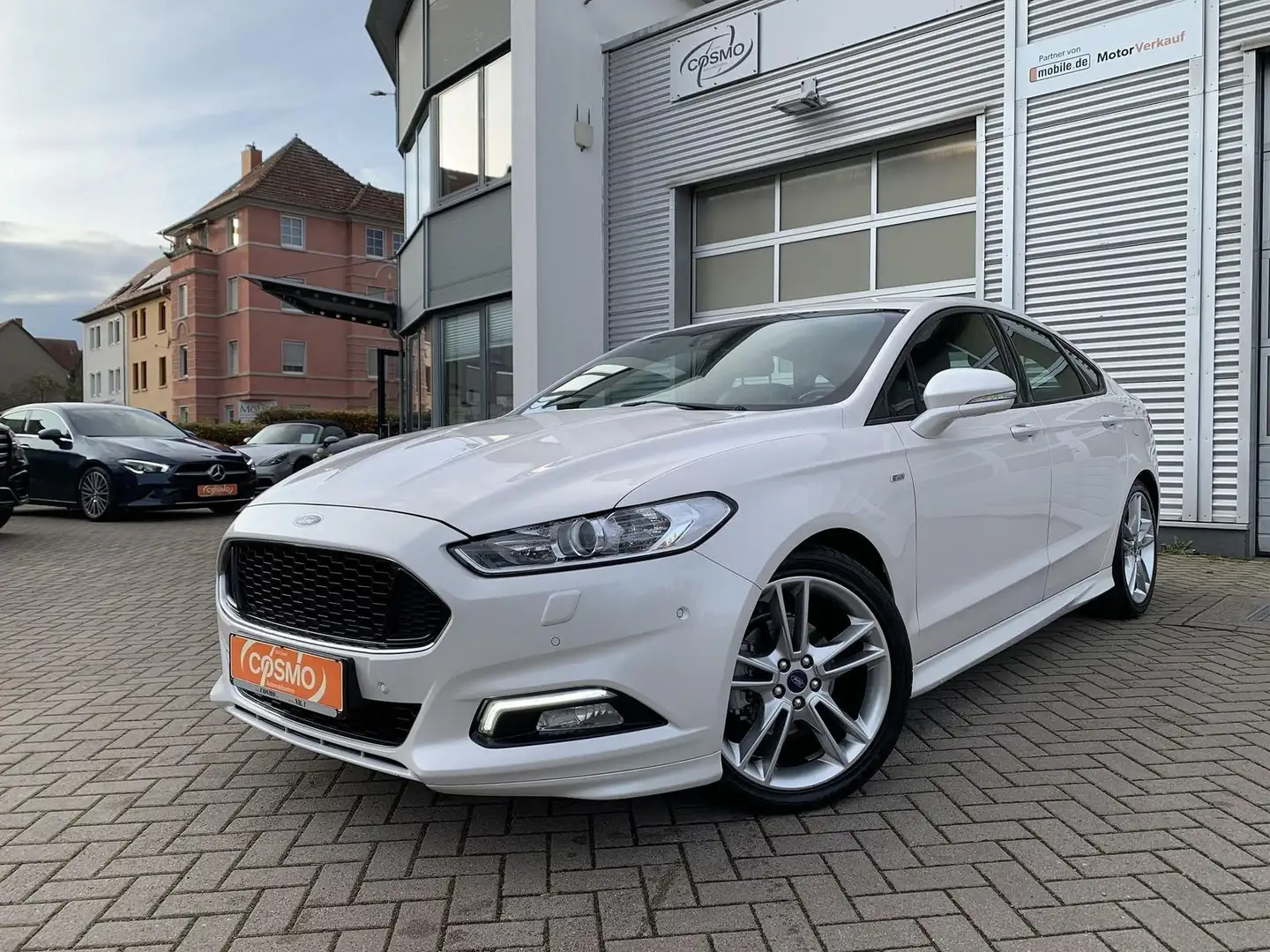 Ford Mondeo Lim. ST-Line AHK+19erLM+Kamera Blanc - 1