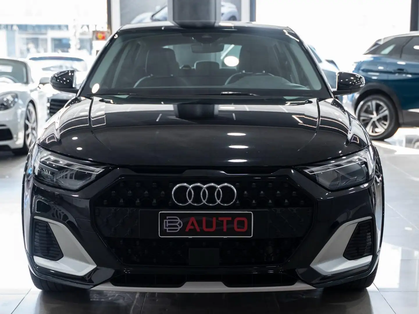 Audi A1 CITYCARVER 30 1.0 TFSI S TRONIC SPORT 110CV XENO F Zwart - 2