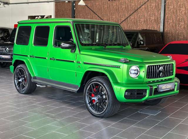 Imagine Mercedes-Benz G 63 AMG (463.276) 4.0 V8 KAT Metallic