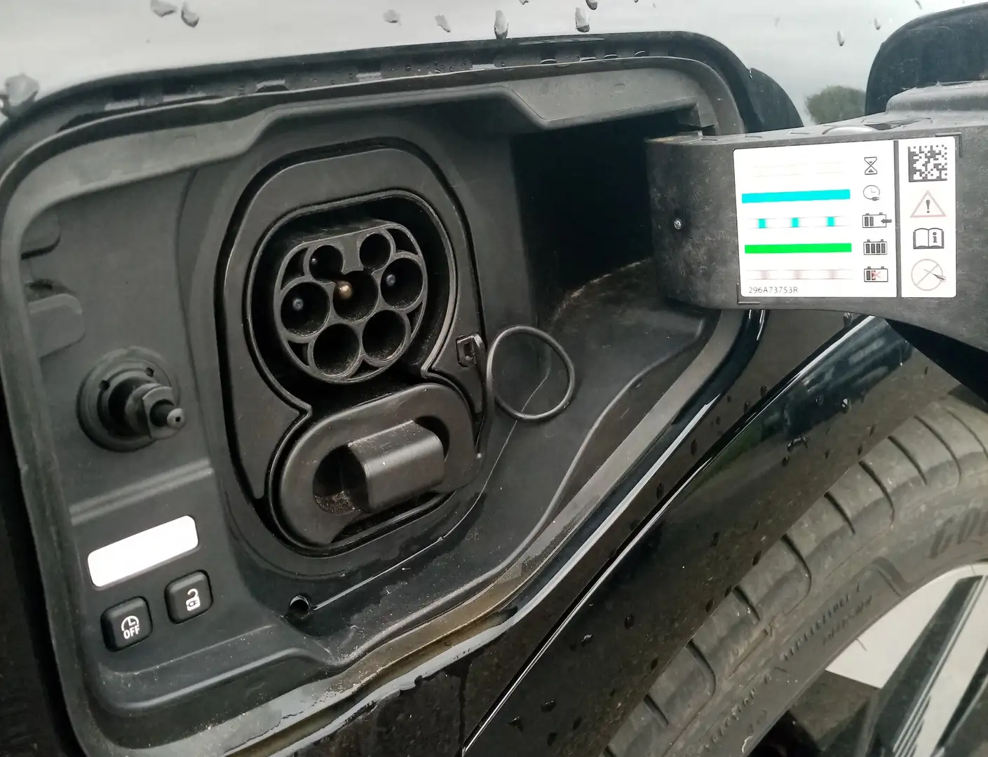 Renault Megane E-Tech Techno EV 60 220 Super Charge Noir - 2