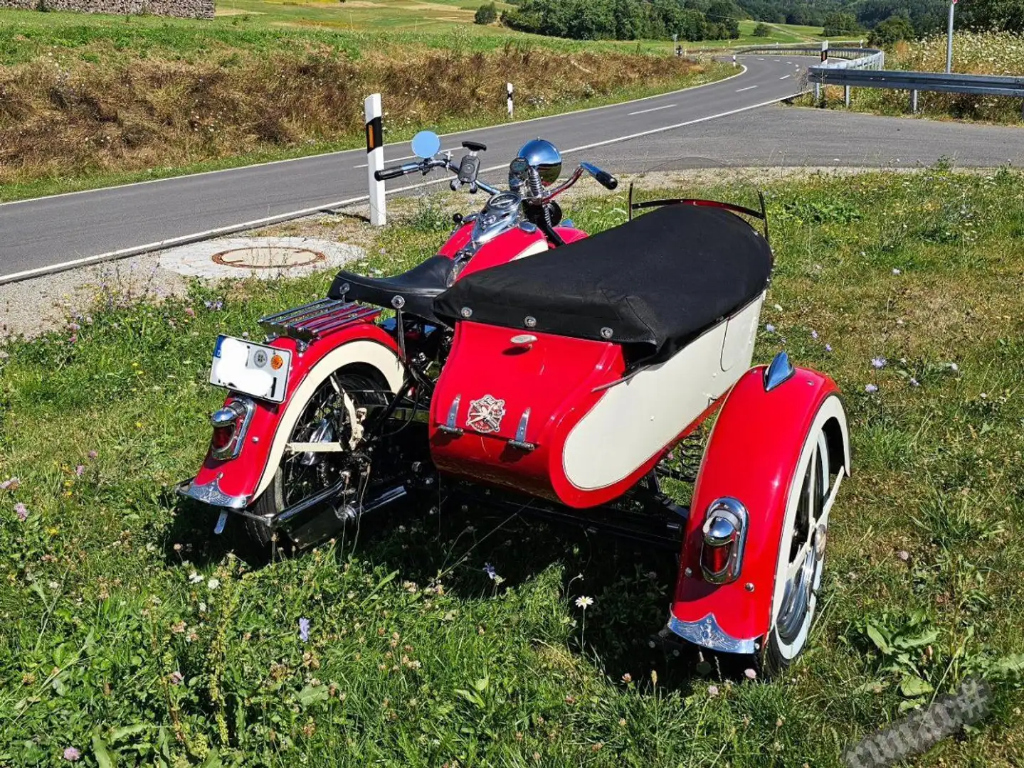Harley-Davidson WL 750 Flathead Goulding Beiwagen Rot - 1