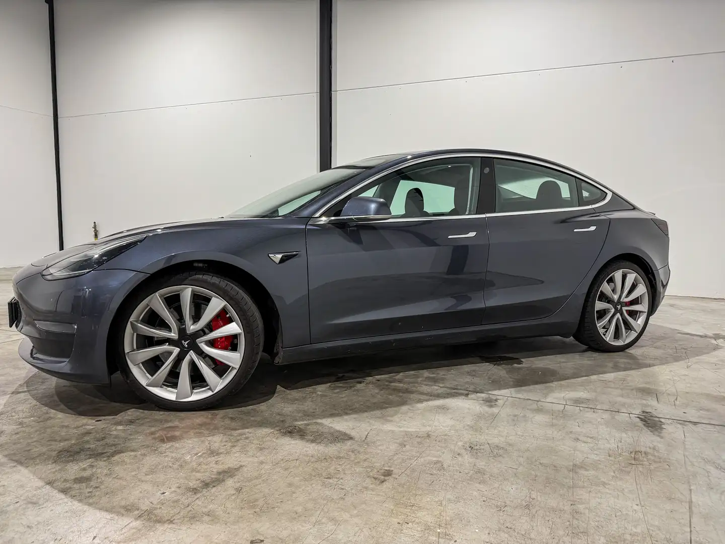 Tesla Model 3 Dual Motor Performance Gris - 2