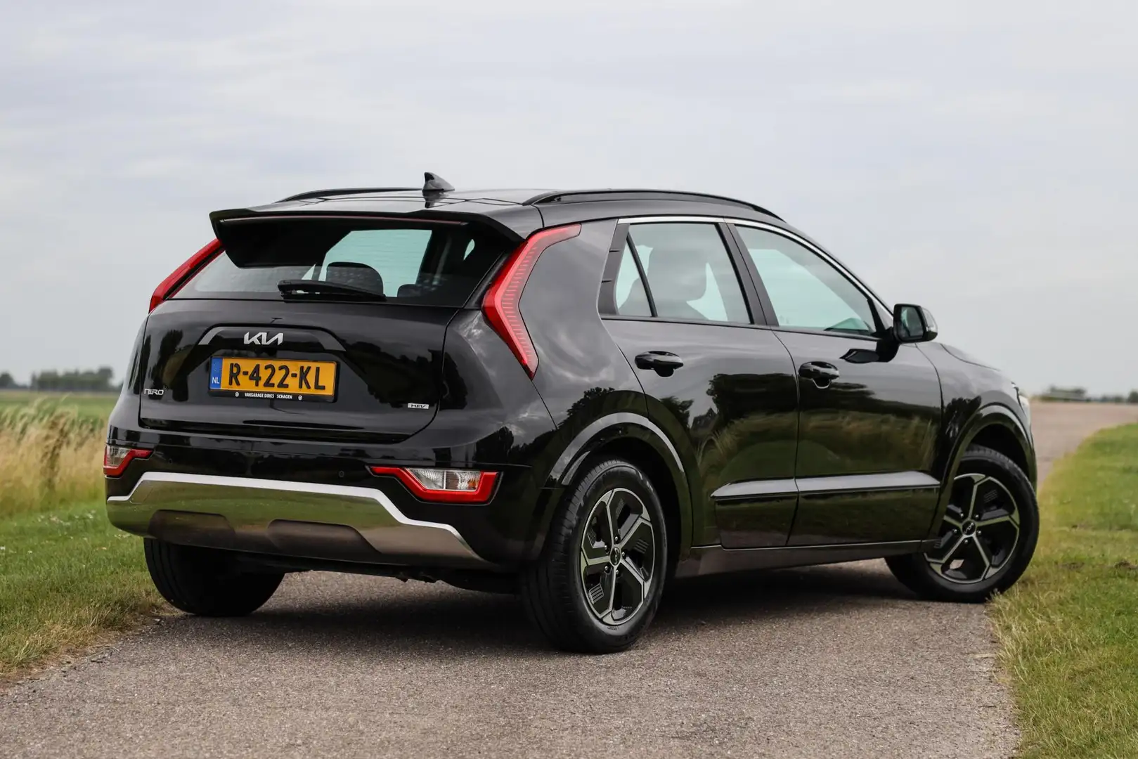 Kia Niro 1.6 GDi Hybrid DynamicLine ✅ ACC ✅ Carplay ✅ Camer Černá - 2