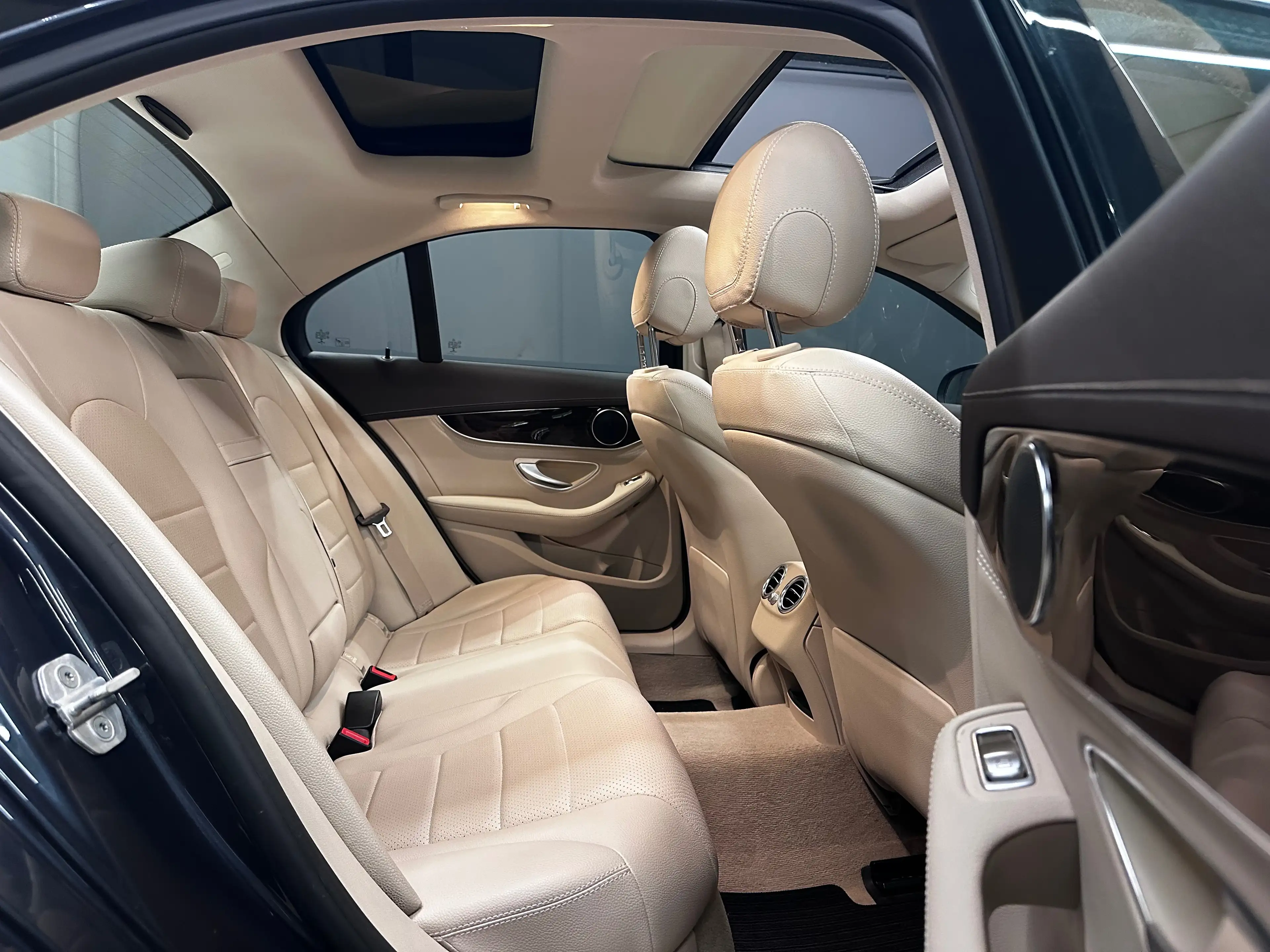 Mercedes-Benz C 220 C 220 d BE Edition — photo 10