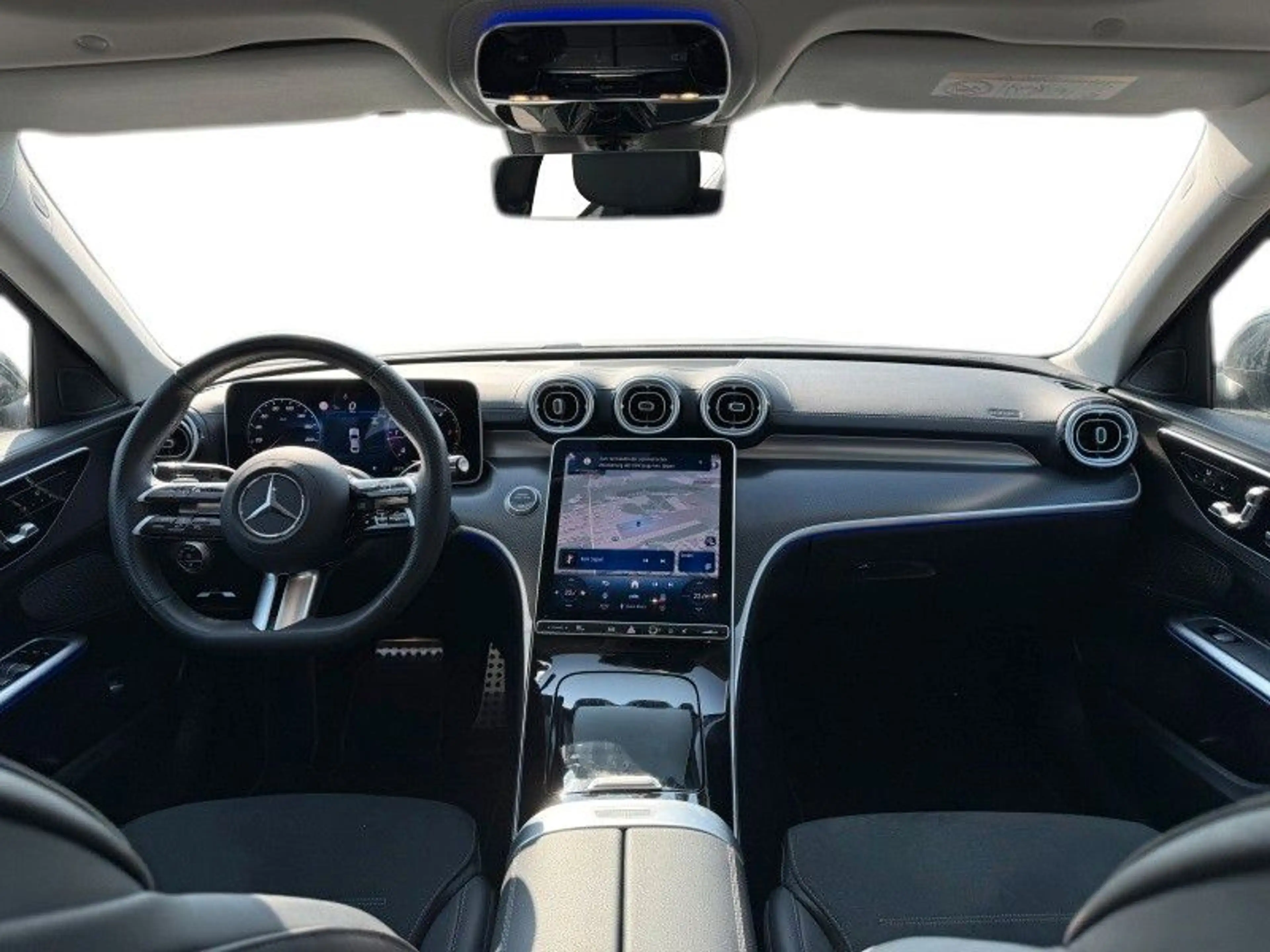 Mercedes-Benz C 220 d AMG Line — photo 11