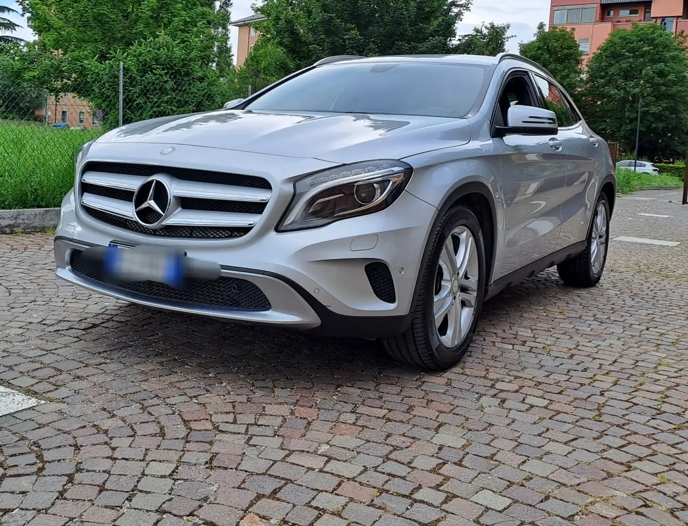 Mercedes-Benz GLA 250 Sport 4matic auto - 2