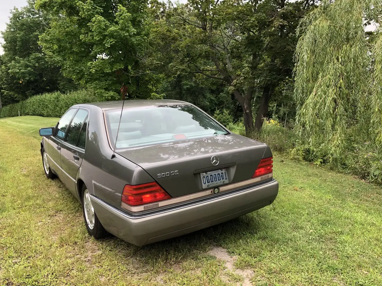 Mercedes-Benz 300 снимка Mercedes-Benz 300