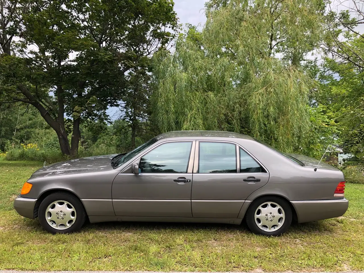 1993 Mercedes-Benz 300