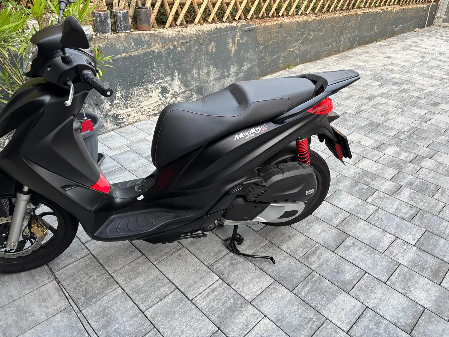 Piaggio Medley 125 125S Negru - 2