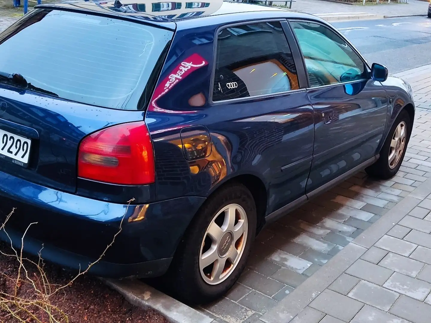 Audi A3 1.6 Ambition TÜV 04/2025 - 2
