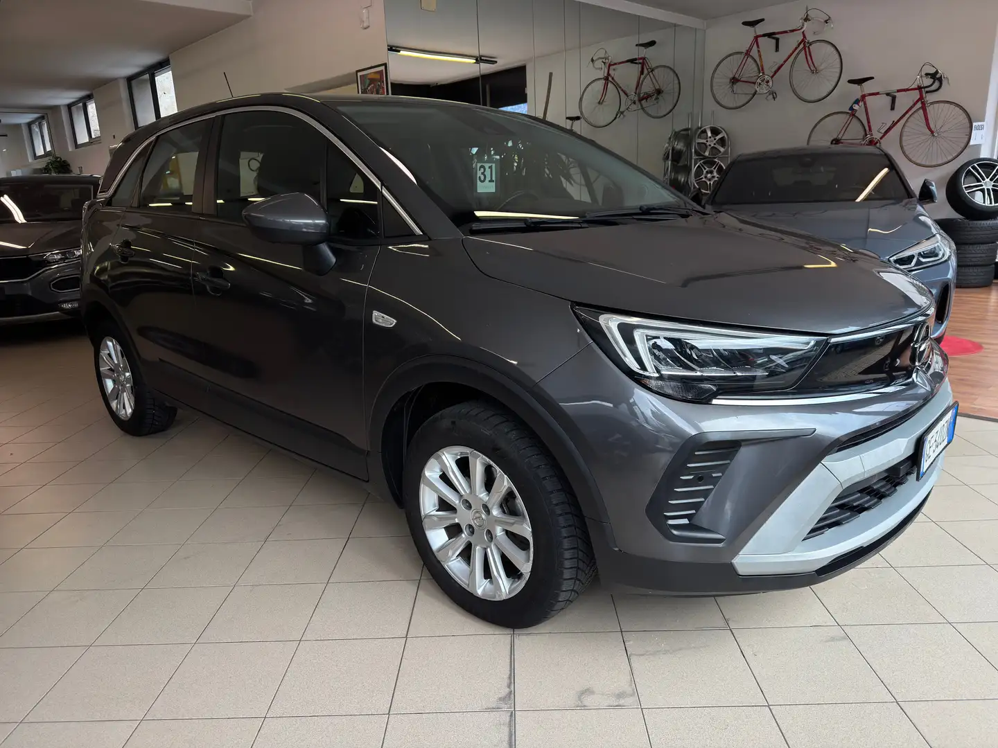 Opel Crossland X OPEL CROSSLAND 1.2cc 110CV BENZINA Grigio - 2