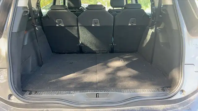 Citroen Grand C4 Picasso view 14