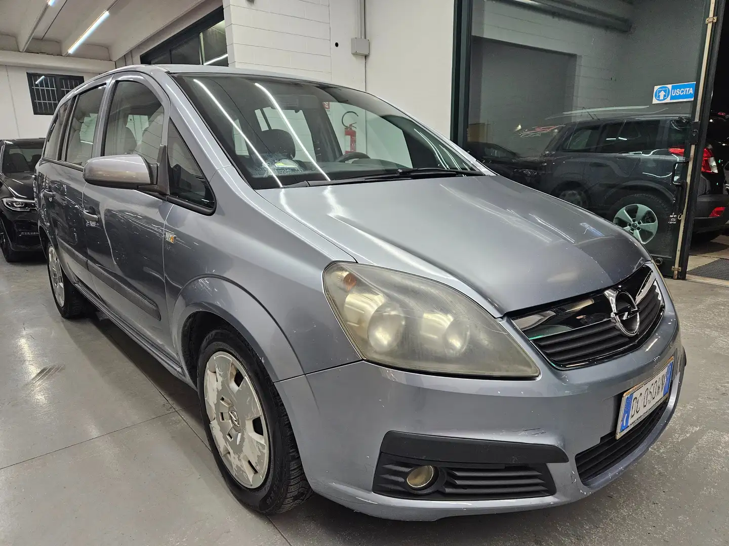 Opel Zafira 1.9 cdti Cosmo 101cv Grigio - 1