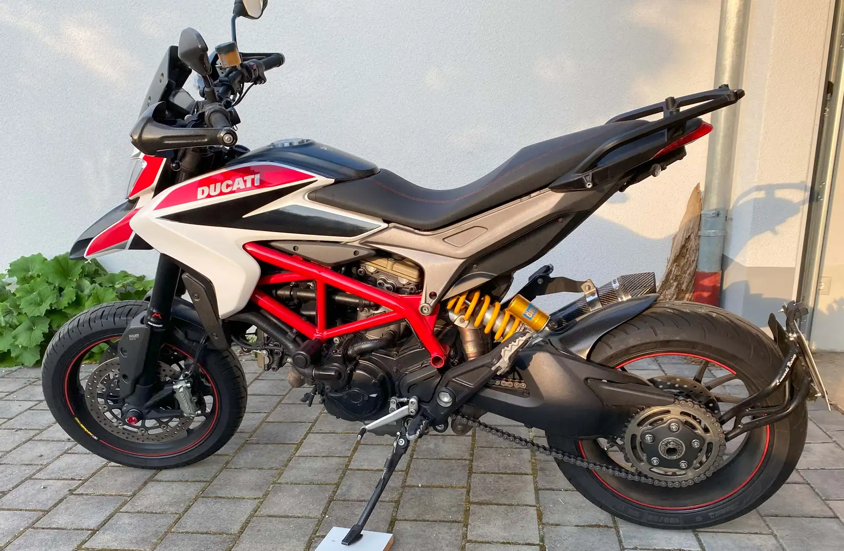 Ducati Hypermotard 821 SP Blanco - 2