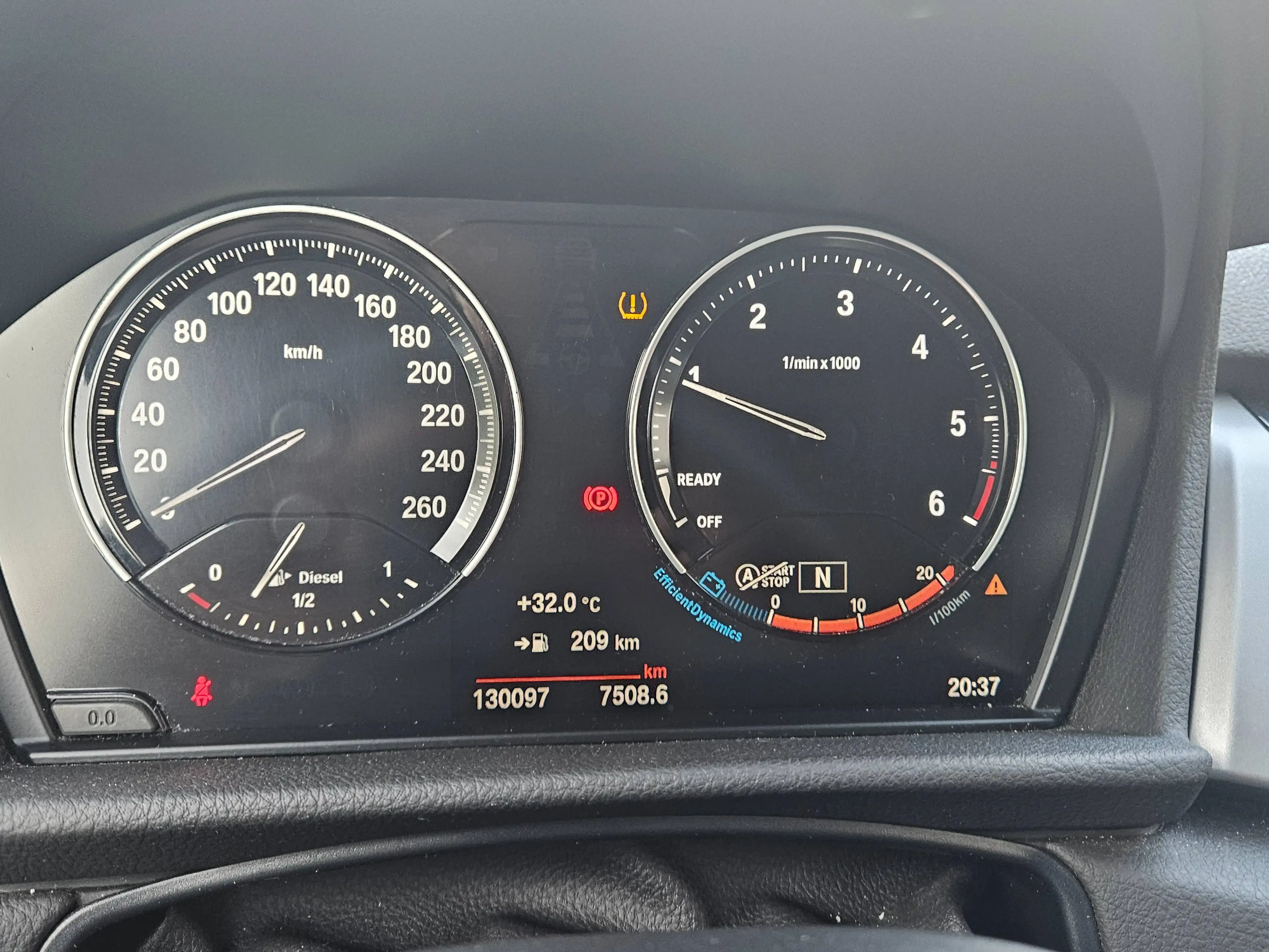 BMW 216 Active Tourer 216 d AdBlue (EU6AP) — photo 14
