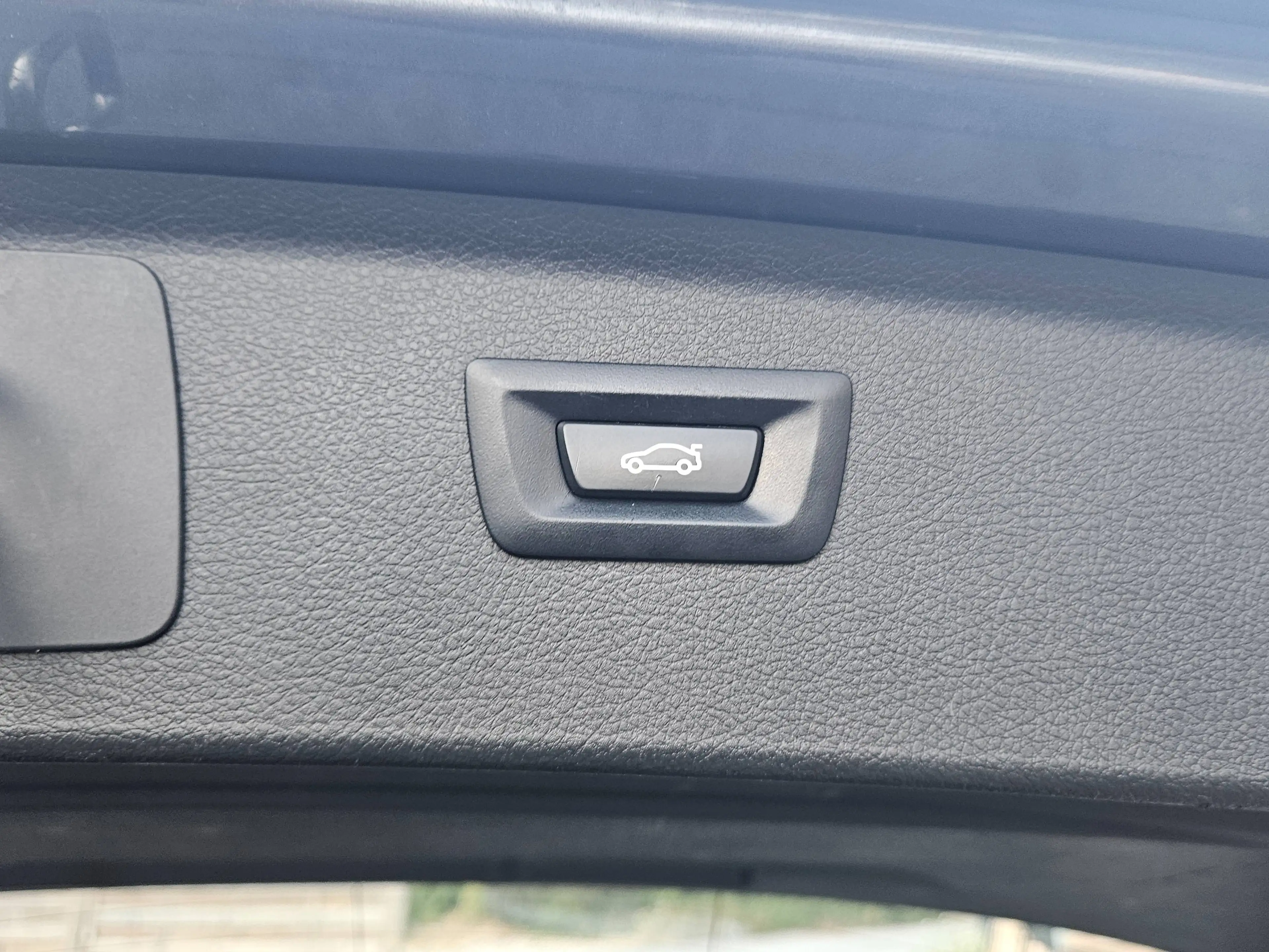 BMW 216 Active Tourer 216 d AdBlue (EU6AP) — photo 9