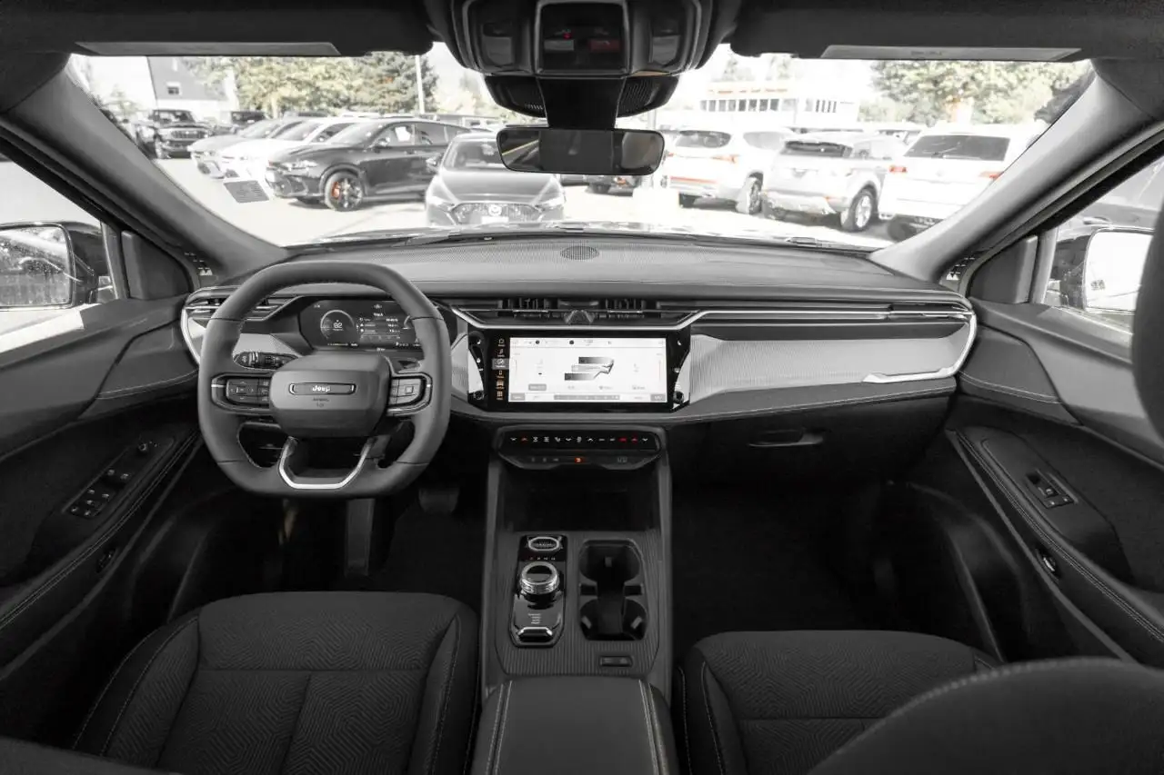 Jeep Cherokee снимка Jeep Cherokee