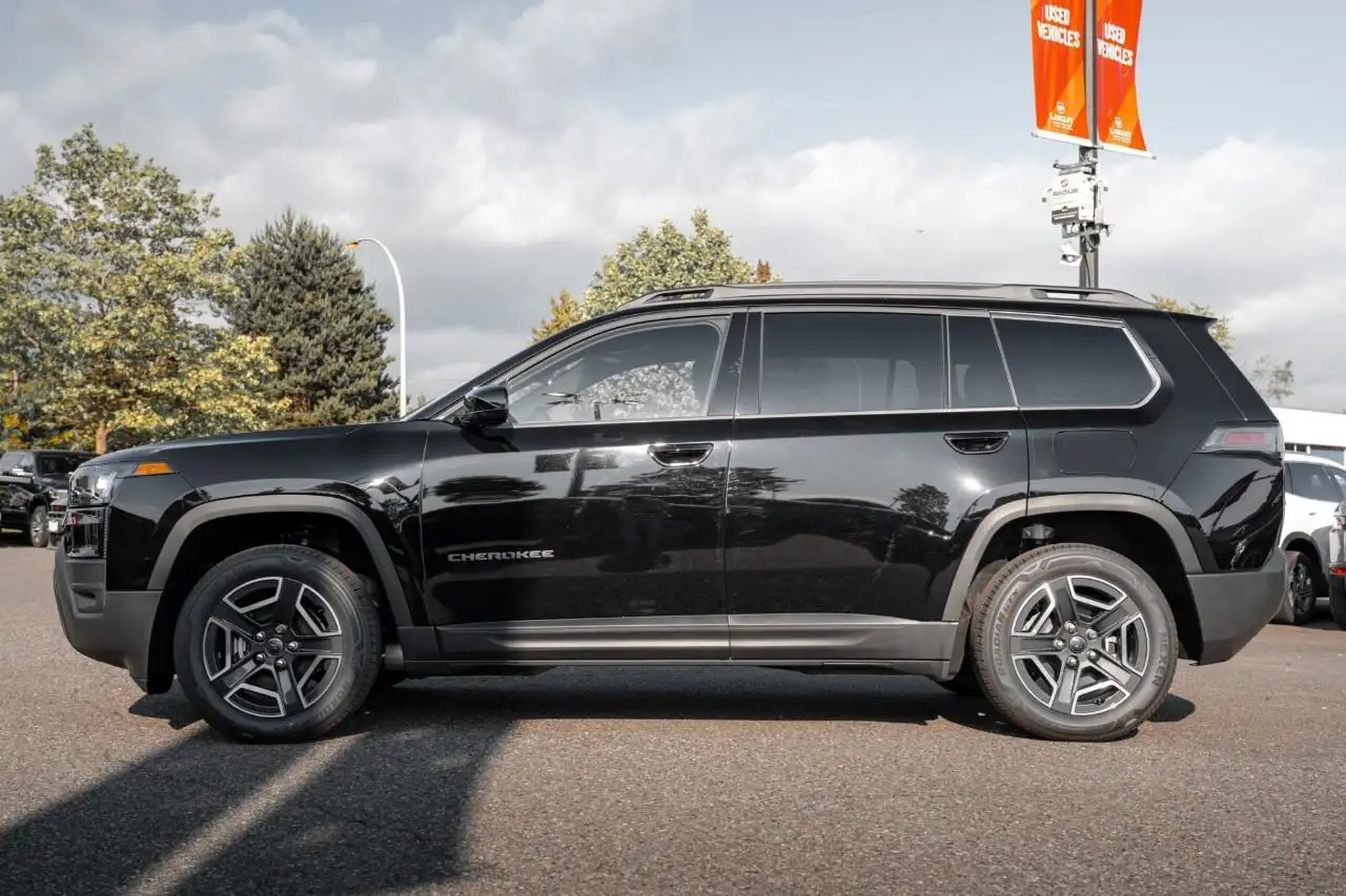 Jeep Cherokee снимка Jeep Cherokee