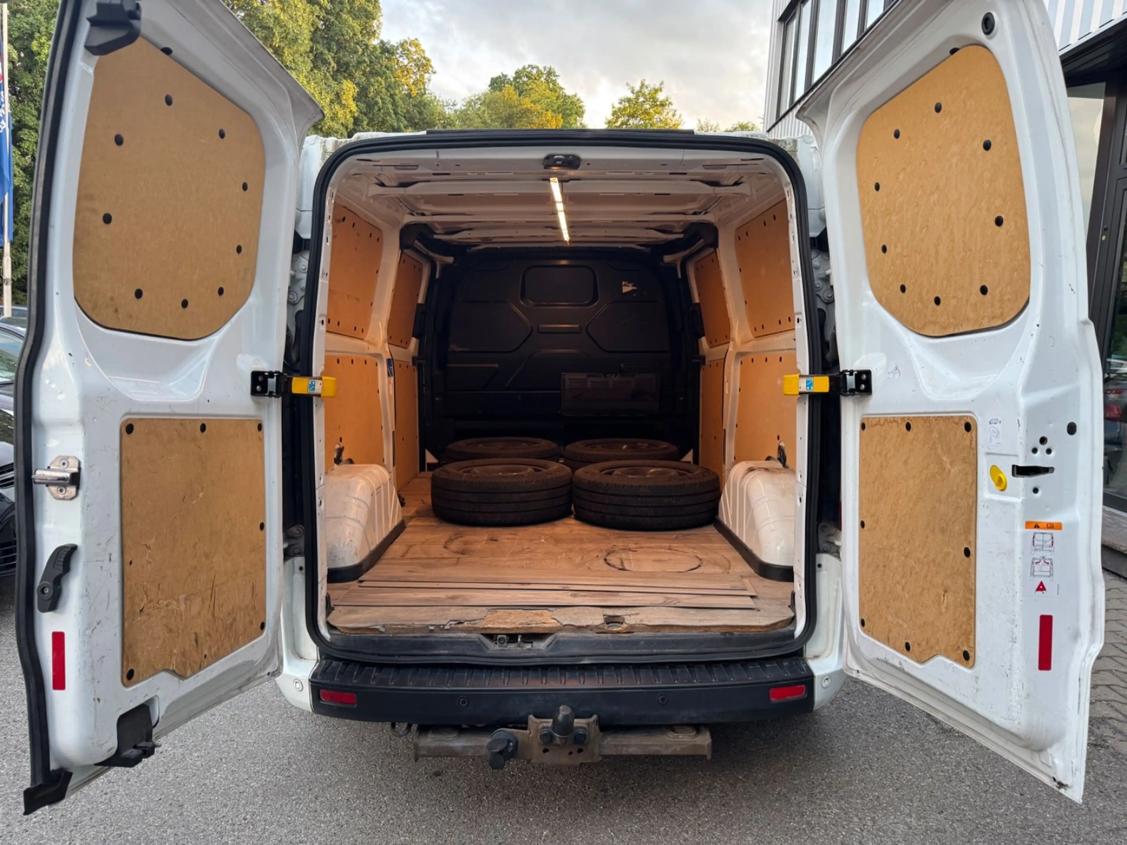 Ford Transit Custom Transit 2.0TDI Custom  340 L2 Trend Tüvneu 1hand — photo 14