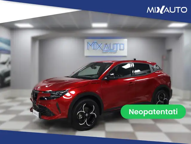 Alfa Romeo Junior 1.2 VGT Hybrid Speciale 145CV EDCT6