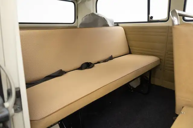 Volkswagen VW T2 view 24