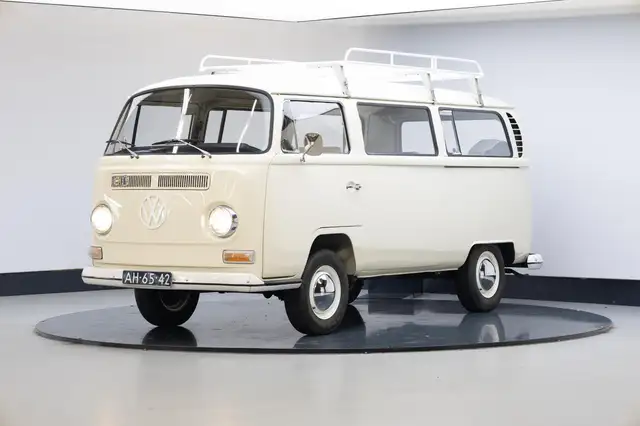 Volkswagen VW T2 view 30