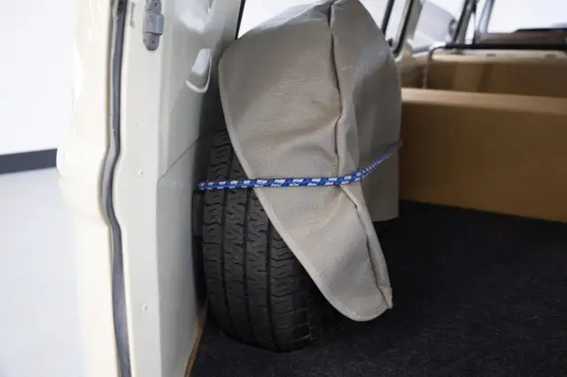 Volkswagen VW T2 view 26
