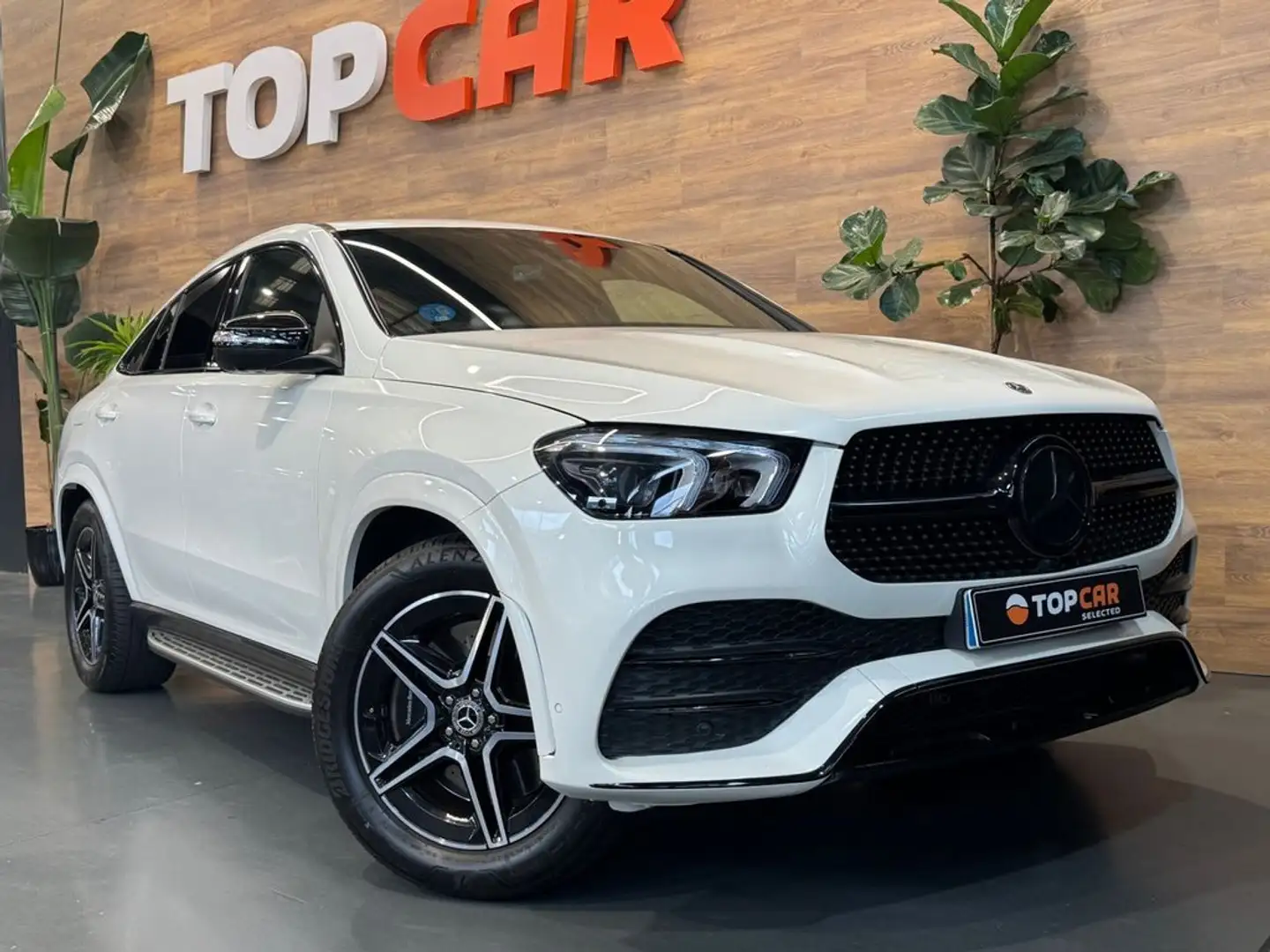 Mercedes-Benz GLE 63 AMG Coupe 350e Weiß - 2
