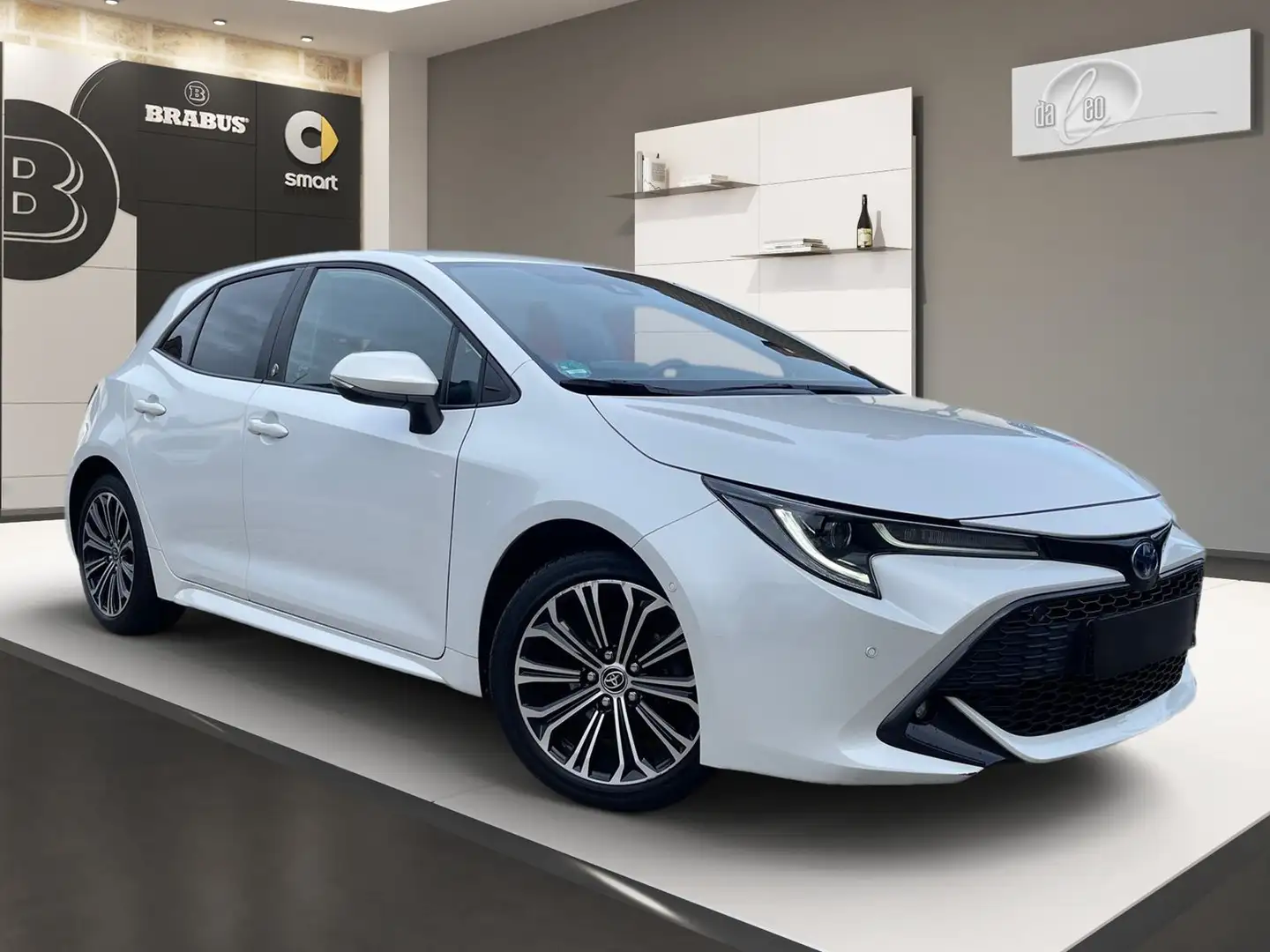 Toyota Corolla Hybrid Team Deutschland LED Scheinwerfer Weiß - 2