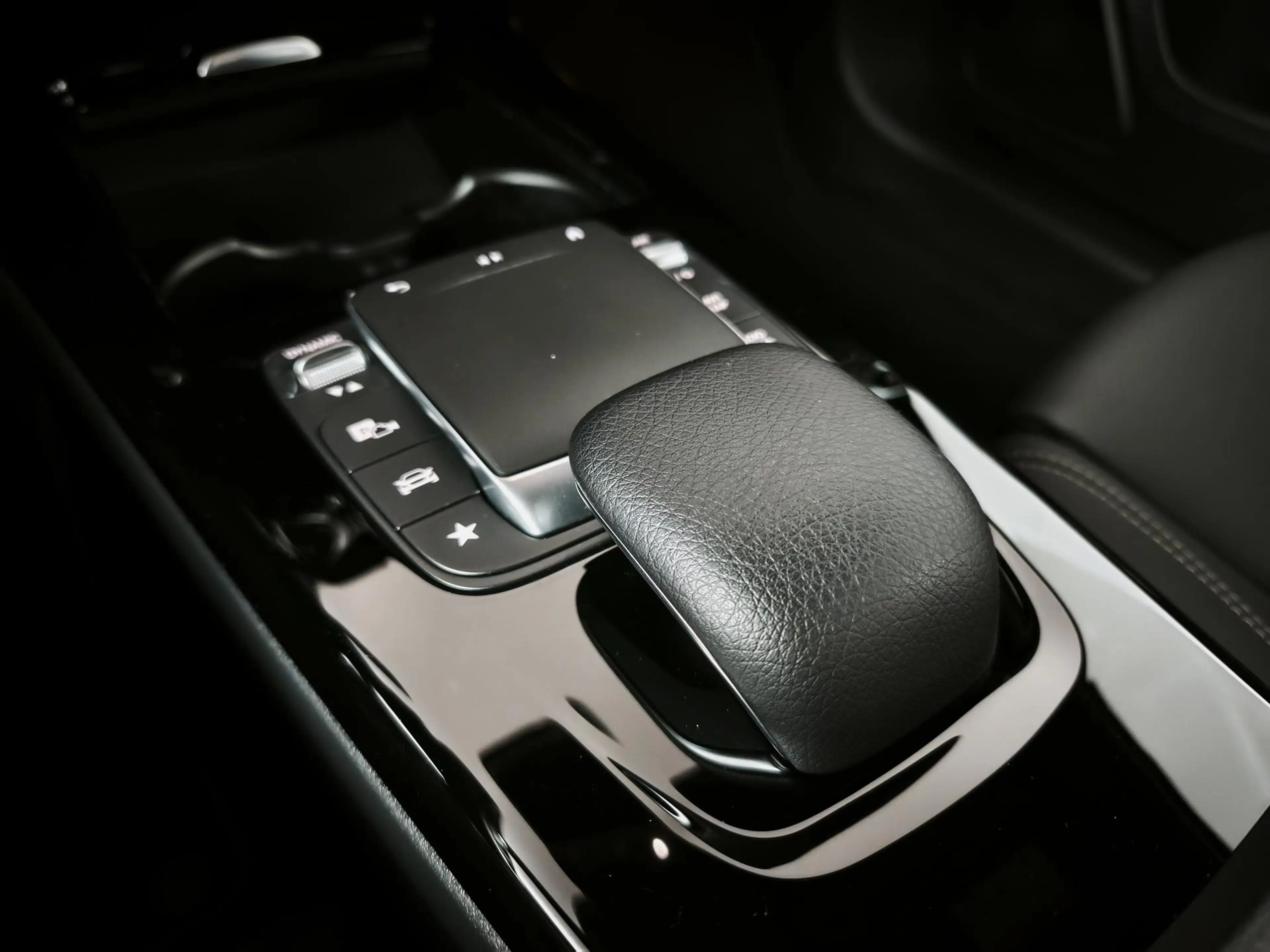 Mercedes-Benz A 180 Business Solution | Carplay | Cruise control — photo 30