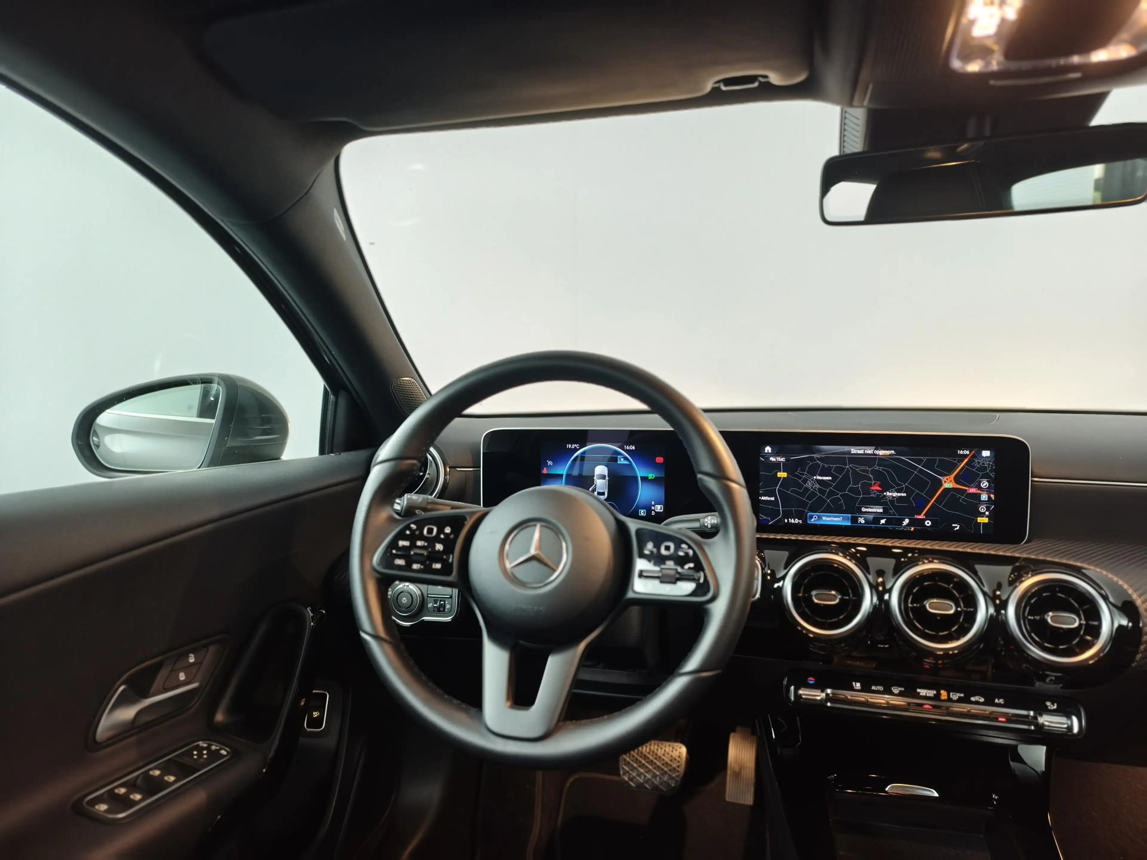 Mercedes-Benz A 180 Business Solution | Carplay | Cruise control — photo 10