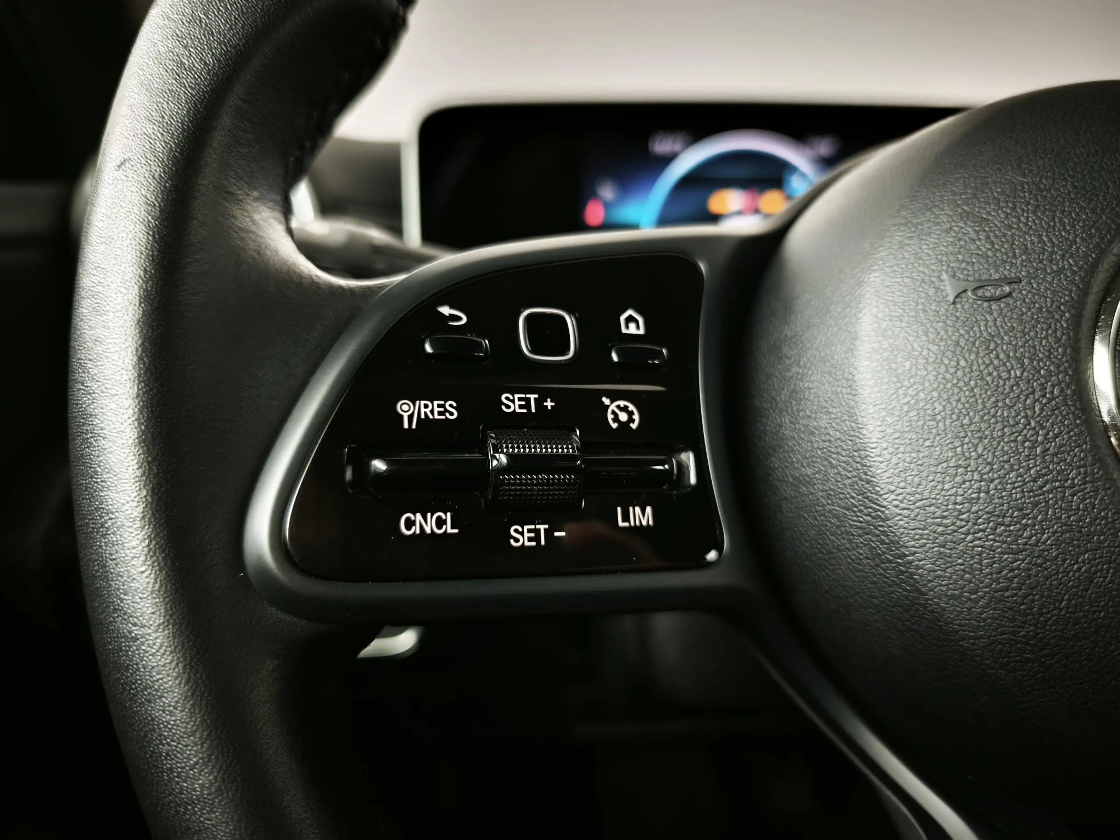 Mercedes-Benz A 180 Business Solution | Carplay | Cruise control — photo 22