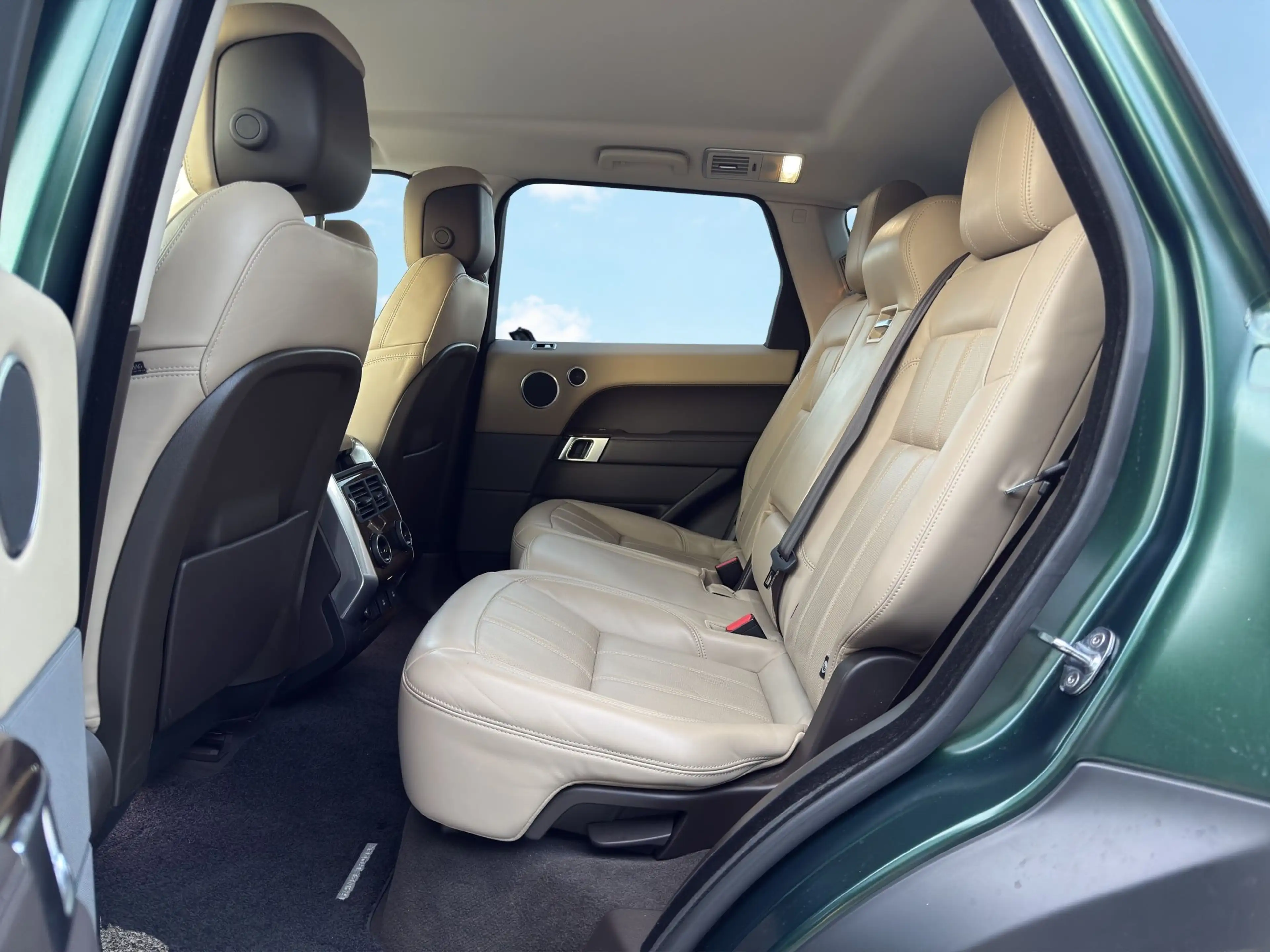 Land Rover Range Rover Sport SDV6 HSE | SVO LACK | STANDHEIZUNG | MATRIX | LUF — photo 15