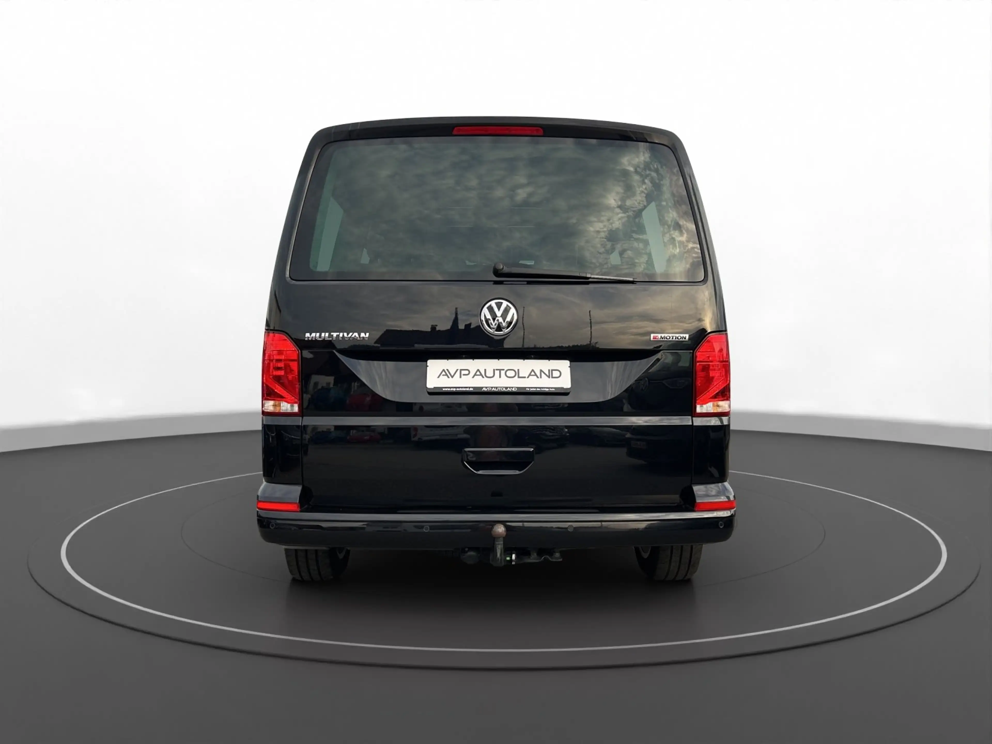 Volkswagen T6.1 Transporter Multivan 4MOTION COMFORTLINE — photo 6