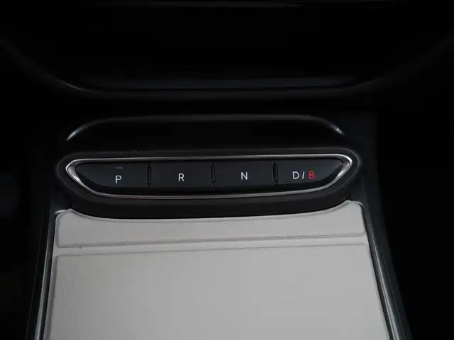 Fiat 600e view 12