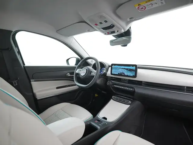 Fiat 600e view 2