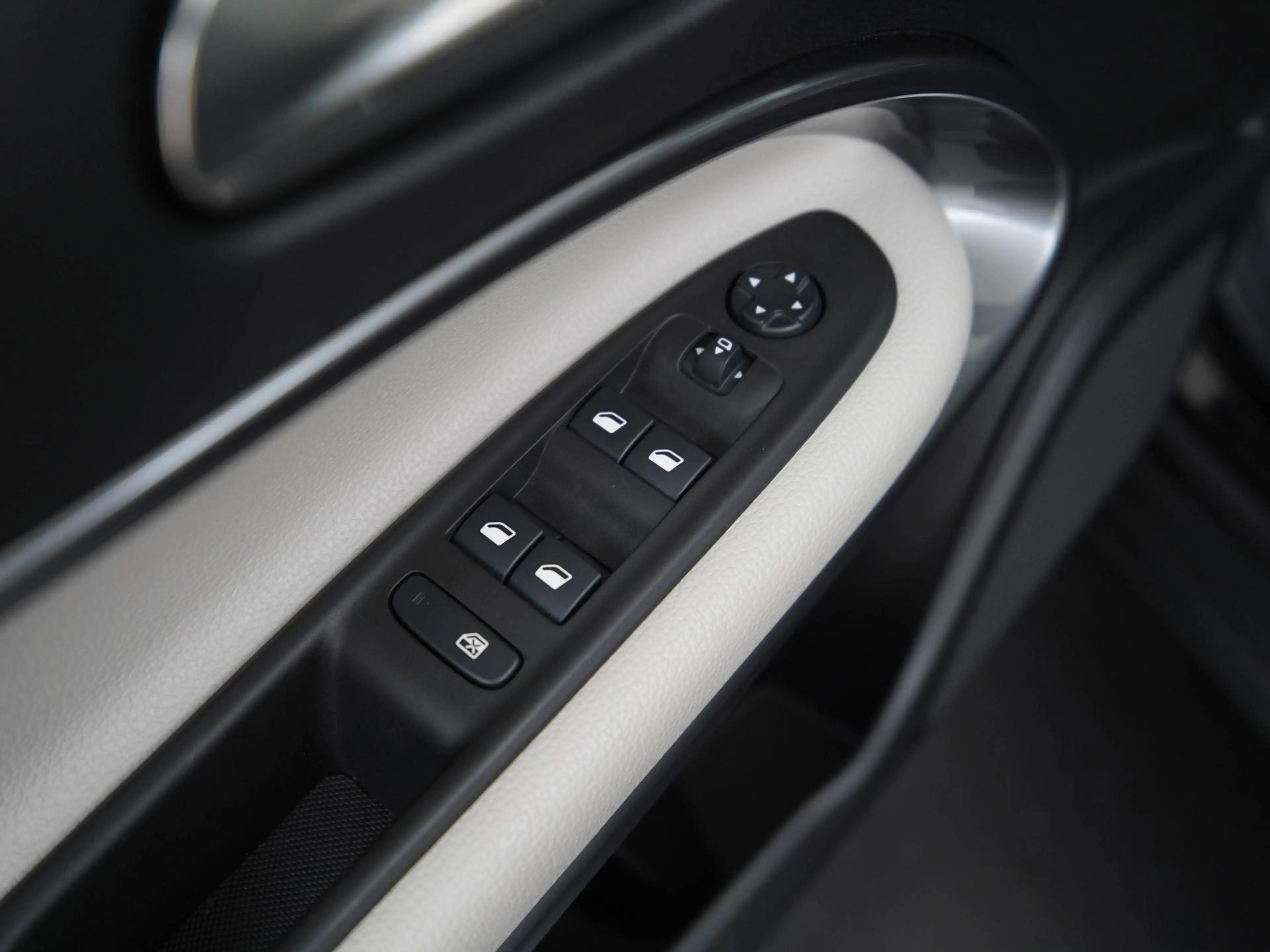 Fiat 600e La Prima 54 kWh | Stoelverwarming | Camera | ACC | — photo 42
