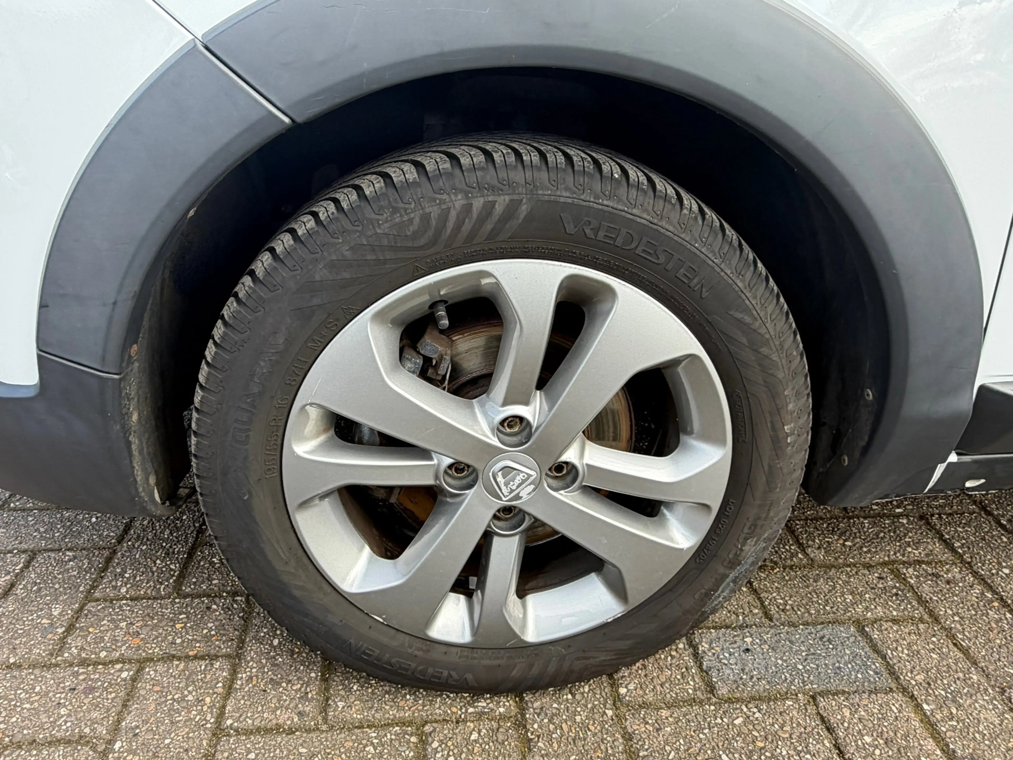 Dacia Lodgy 1.2 TCe Stepway 116PK 7Pers,Trekhaak,Navi,Airco,Cr — photo 34