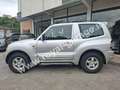 Mitsubishi Pajero 3.2 DI-D 16v 3p GLX (GANCIO TRAINO) Plateado - thumbnail 2