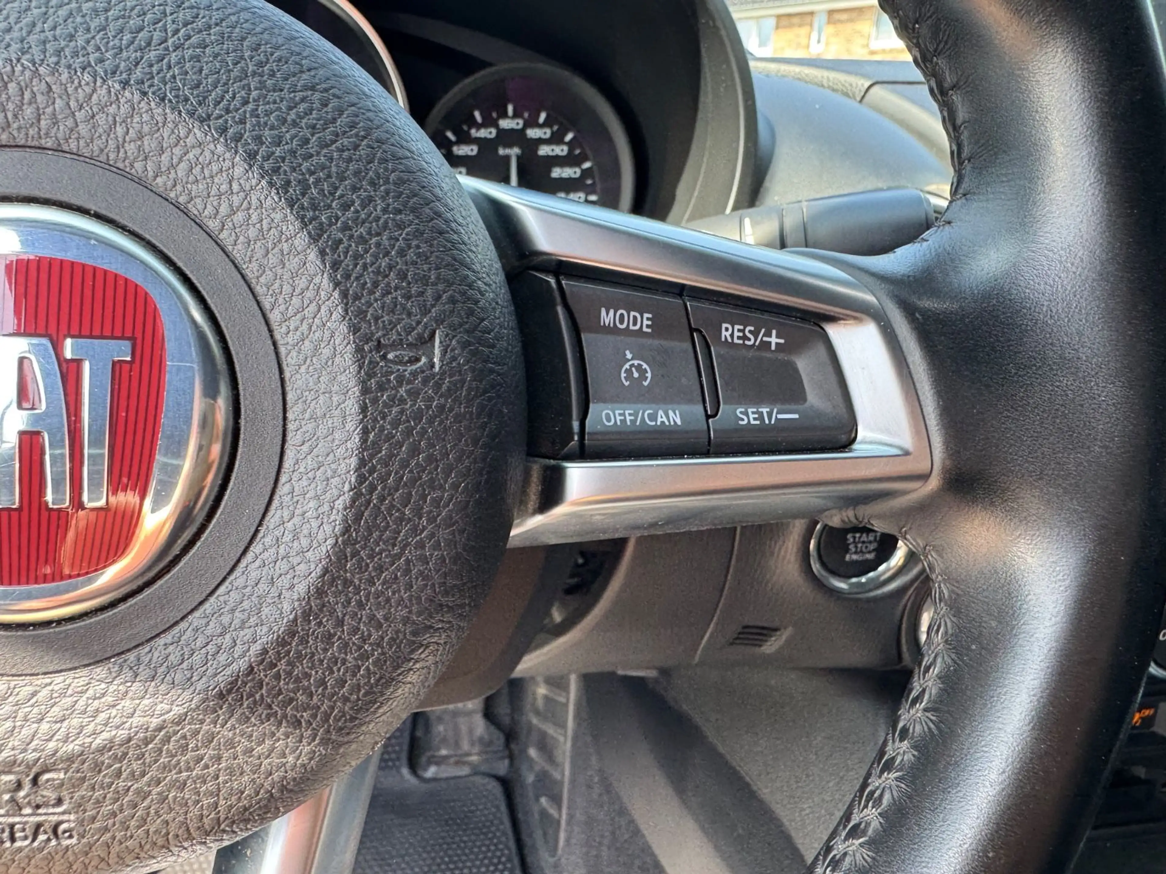 Fiat 124 Spider S-Design — photo 12
